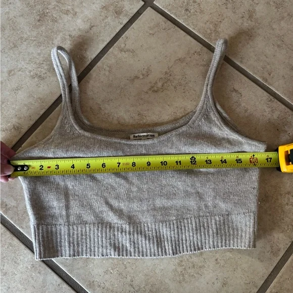 Reformation Cashmere Tank - Picture 6 of 7